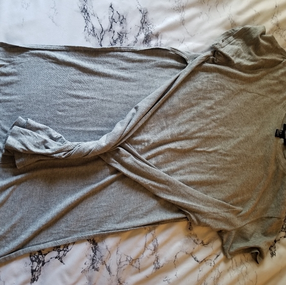 Split shirt - Picture 1 of 2